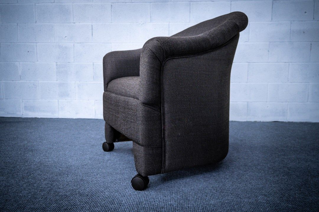 Gray woven fabric barrel chair
